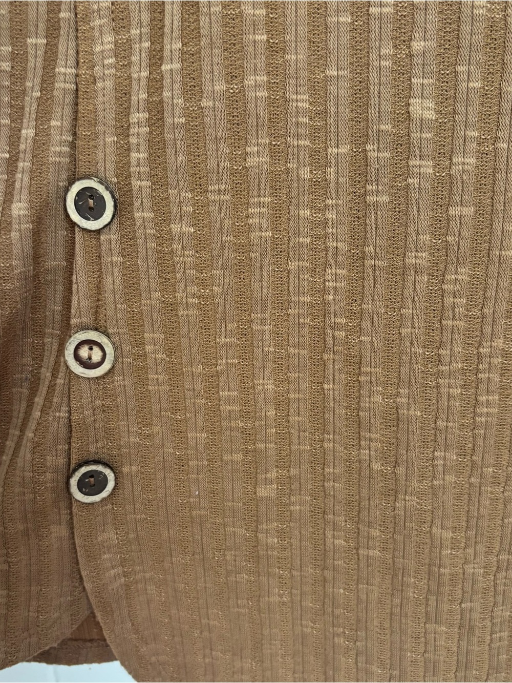 Notations Ribbed Brown Button-Accent Sleeveless Tank - Picture 5 of 6